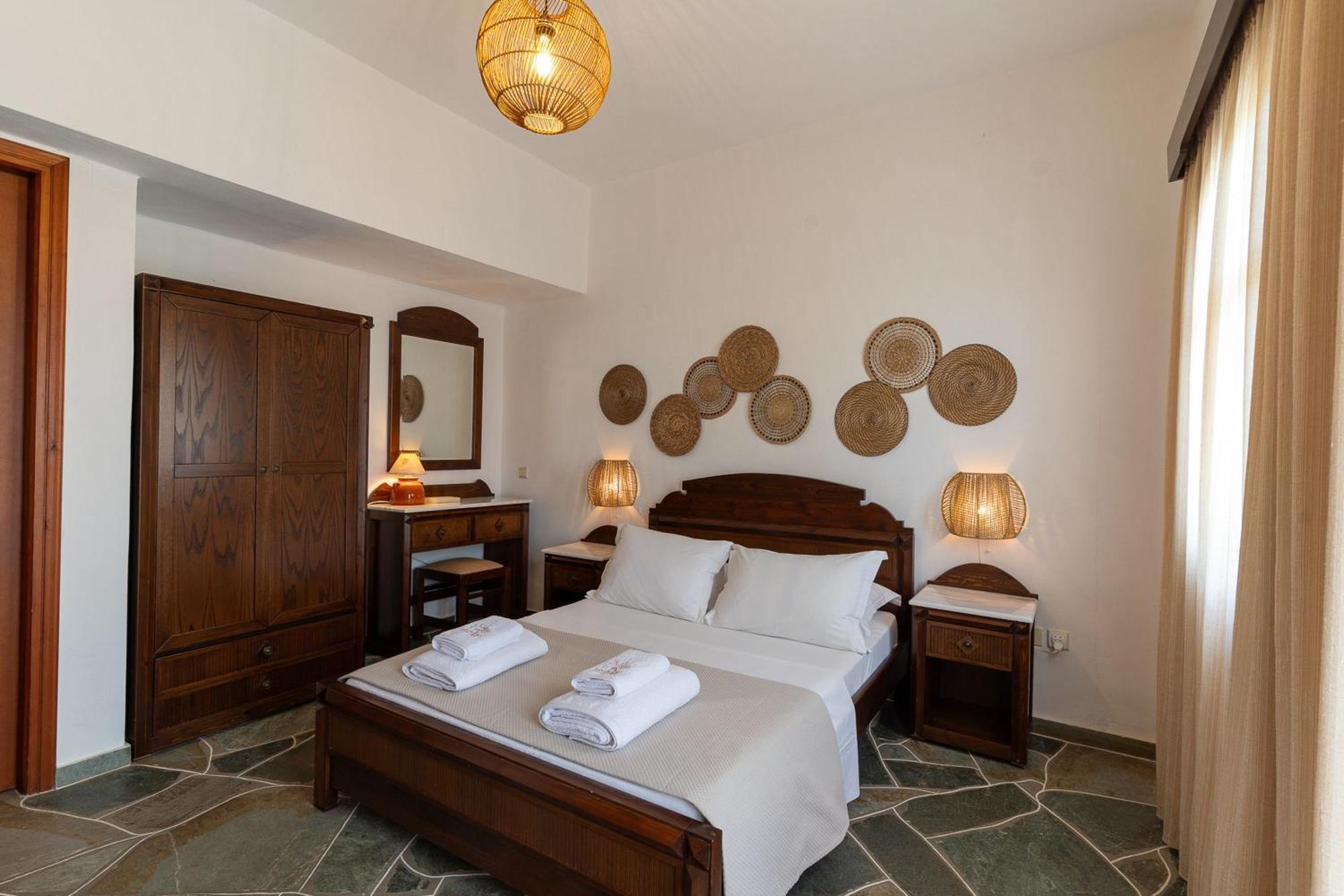 Mirsini Apartments In Sifnos Vathi  Exterior photo